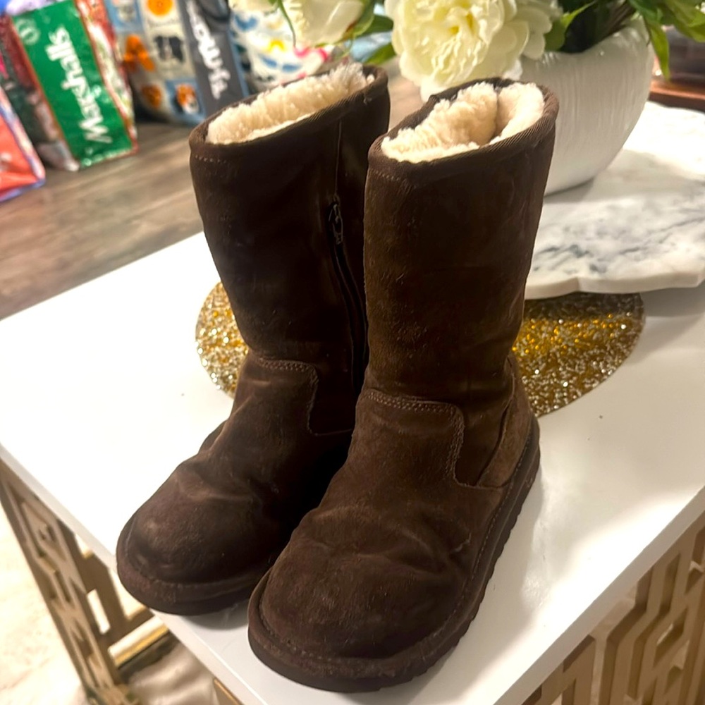 Girls UGG boots